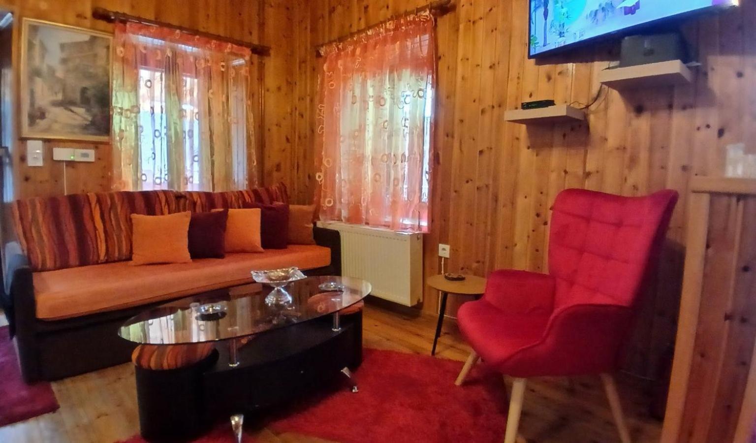 Family Home ديميتسانا المظهر الخارجي الصورة